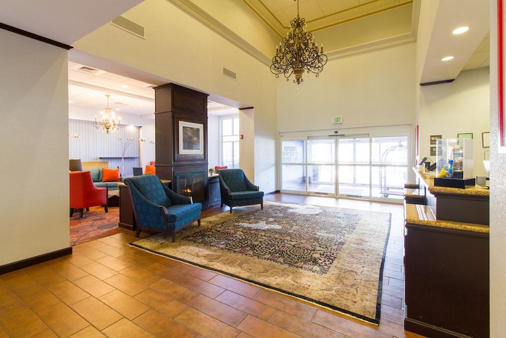 Hampton Inn & Suites Huntsville Hampton Cove Buitenkant foto