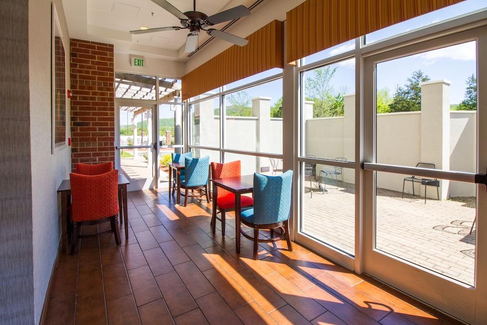 Hampton Inn & Suites Huntsville Hampton Cove Buitenkant foto